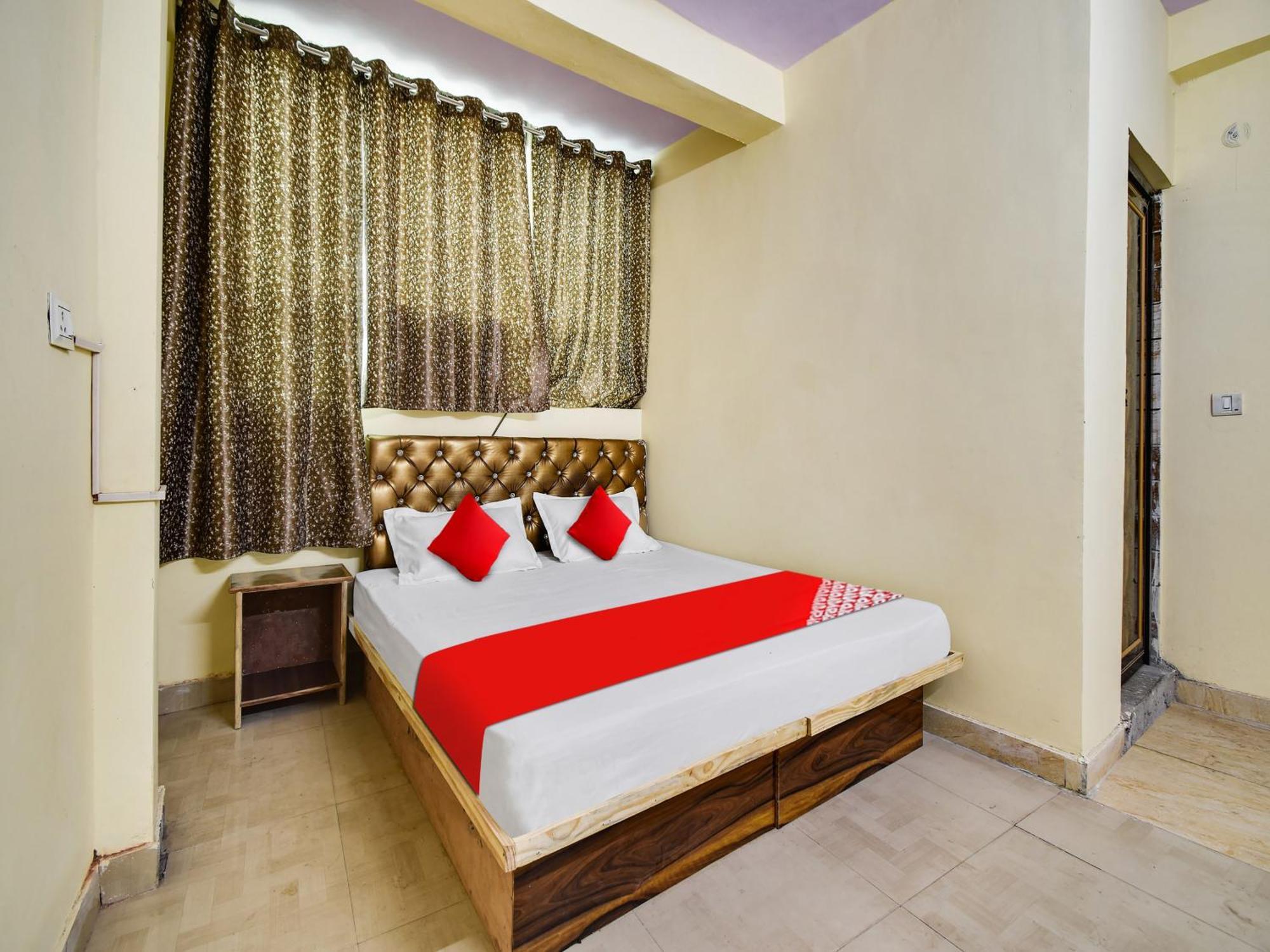 Hotel O Royal
